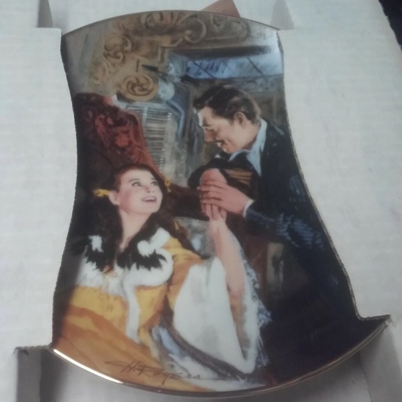The Bradford Exchange Other - Bradford exchange-Decorative Plate with Romantic Scene